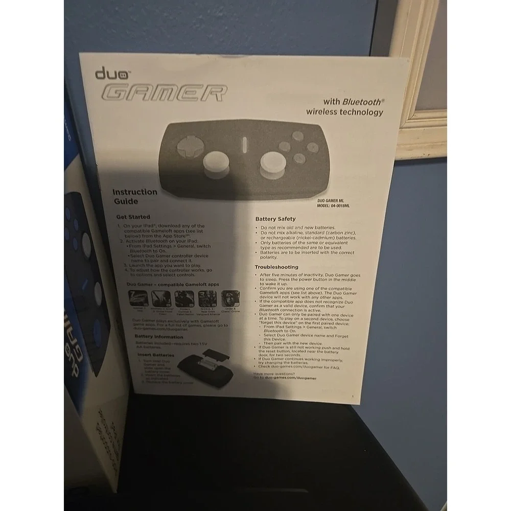 2 Duo Gamer Controller for iPad, iPhone and iPod Touch (Wireless) Gameloft